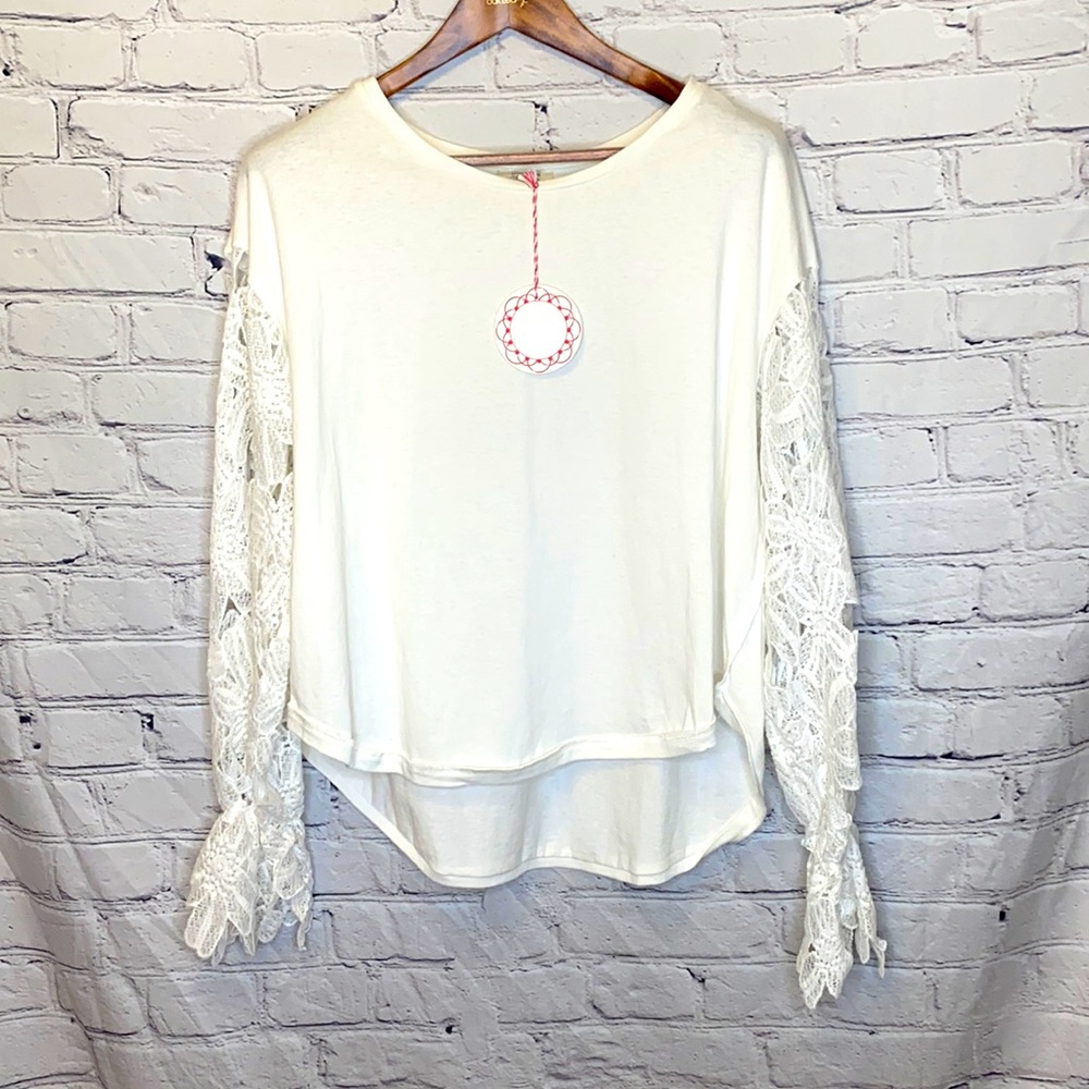 Umgee White Lace Long Sleeve Top Size Medium